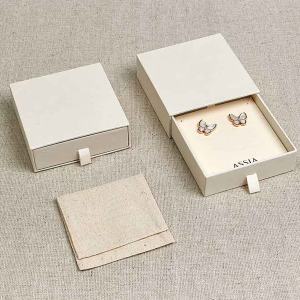 Earring Packaging Boxes