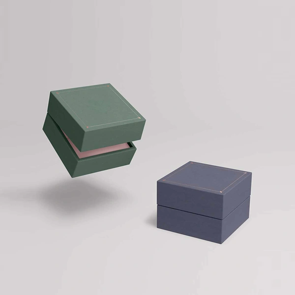 Small Rigid Box